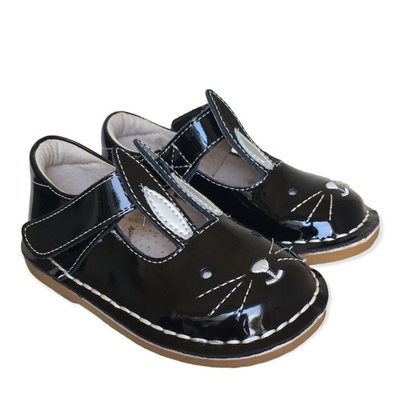 Livie & Luca Other - Livie and Luca Black Patent Molly Bunny Shoes Toddler Size 6